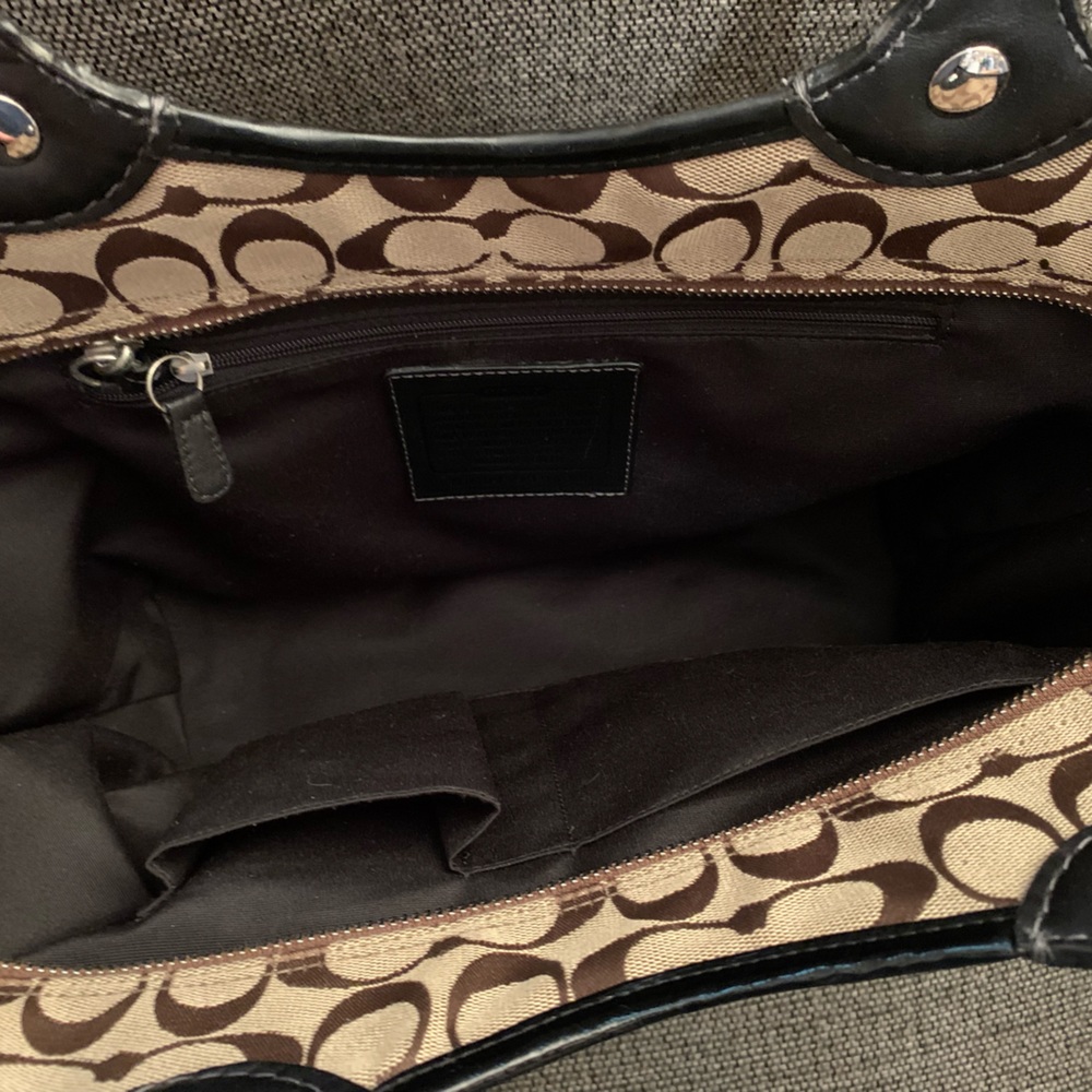 Classic Coach Tote style bag - Picture 3 of 5